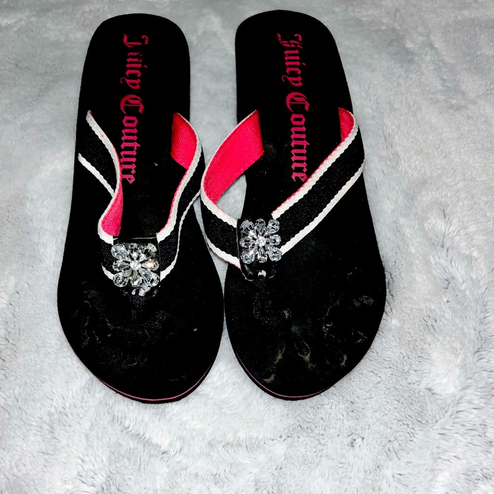 juicy couture flip flops